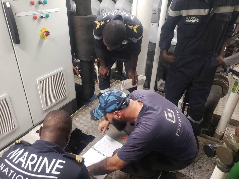 Travail en équipe sur la climatisation