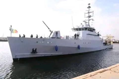 Le patrouilleur Walo à quai